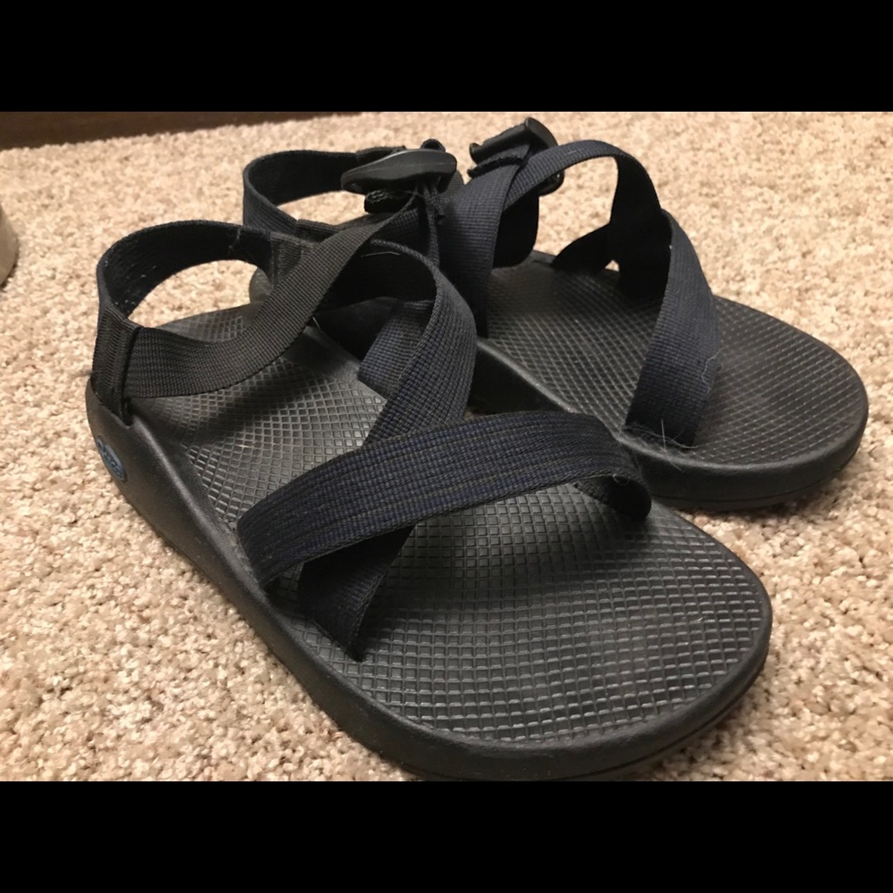 Chaco classic size 9 men’s.